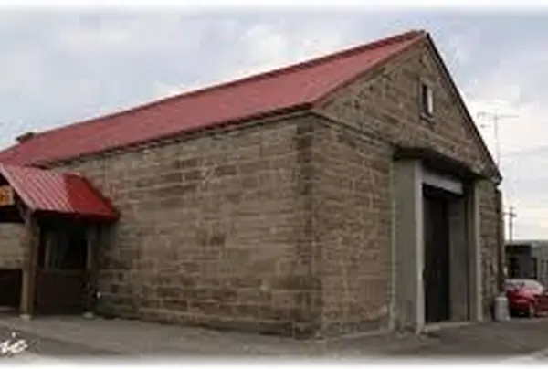 倶知安の石の倉庫