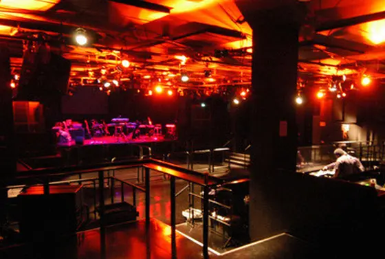 数々の素晴らしいアーティストさんが出演されています。