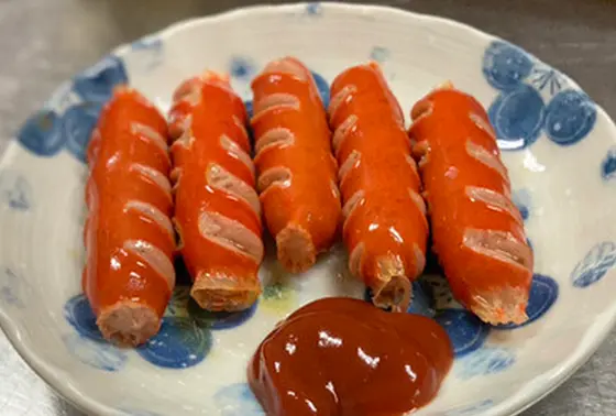 赤ウインナー 200円