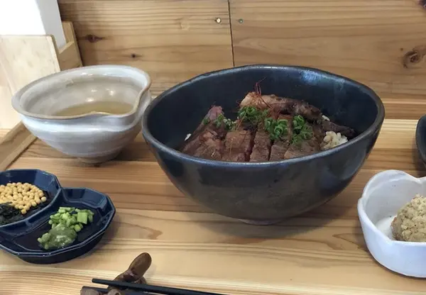 あか牛どんぶりセット